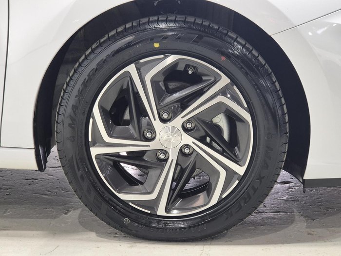 2022 Hyundai i30 PD.V4 MY22 White
