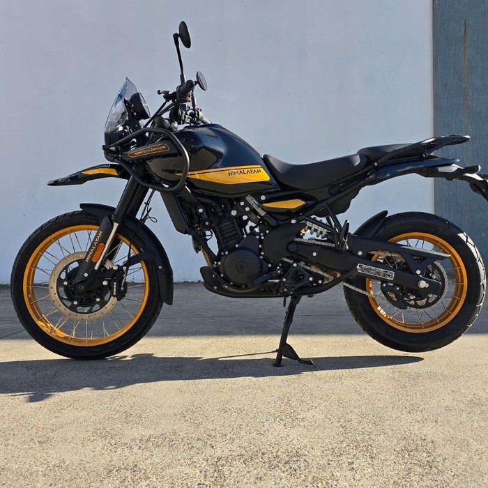2025 Royal Enfield Himalayan 450 Himalayan Black