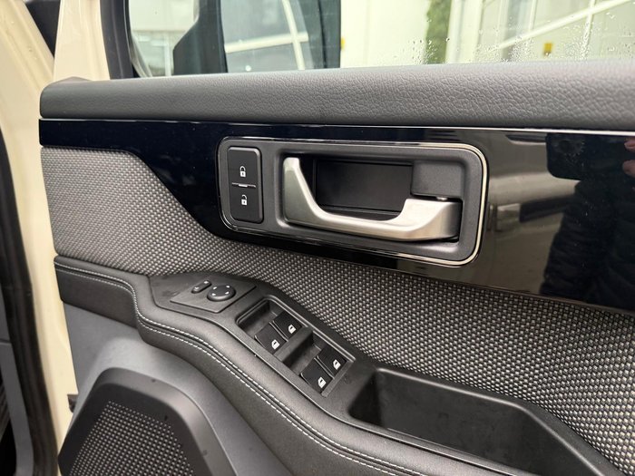 2024 INEOS Grenadier Station Wagon Trialmaster Edition MY24 4X4 Dual Range Scottish White