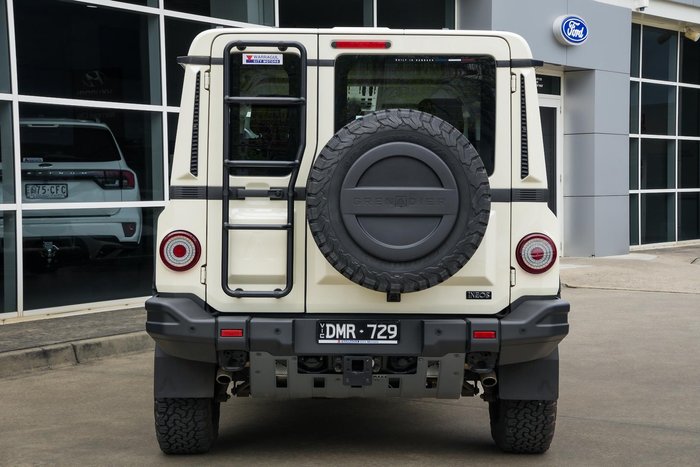 2024 INEOS Grenadier Station Wagon Trialmaster Edition MY24 4X4 Dual Range Scottish White