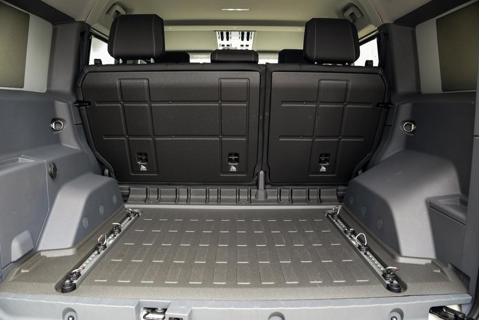 2024 INEOS Grenadier Station Wagon Trialmaster Edition MY24 4X4 Dual Range Scottish White