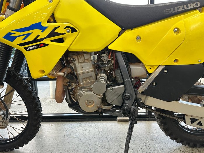 2024 Suzuki DR-Z400E YELLOW