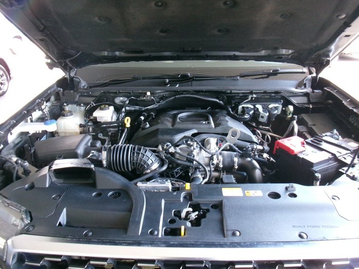 2023 Ford Everest Platinum