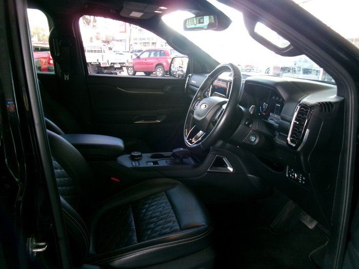 2023 Ford Everest Platinum