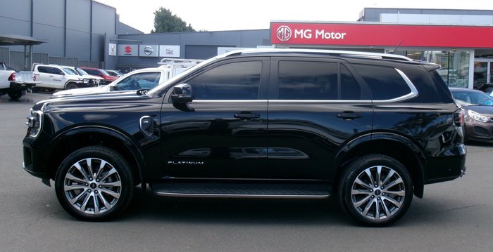 2023 Ford Everest Platinum