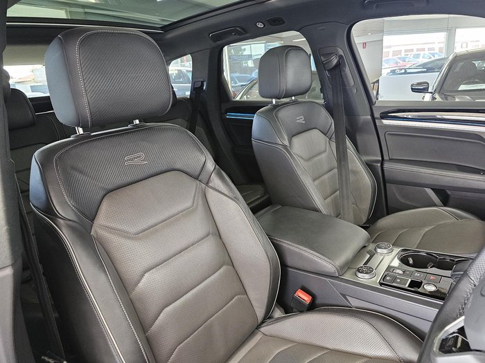 2022 Volkswagen Touareg 210TDI R-Line CR MY22 Four Wheel Drive Deep Black