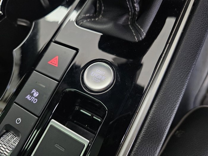 2022 Volkswagen Touareg 210TDI R-Line CR MY22 Four Wheel Drive Deep Black