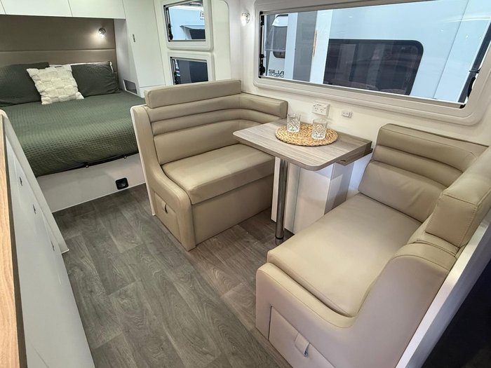 2025 Urban Caravans Xterrain Custom 21Ft