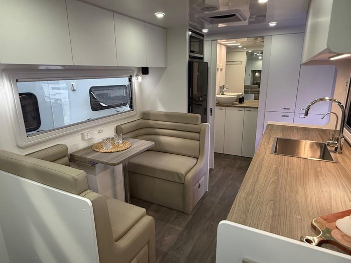 2025 Urban Caravans Xterrain Custom 21Ft