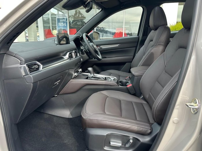 2025 Mazda CX-5 G35 Akera