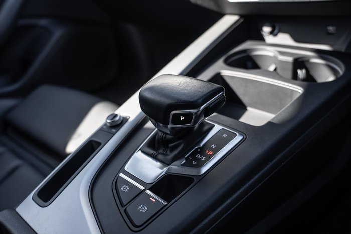 2021 Audi A4 35 TFSI S line