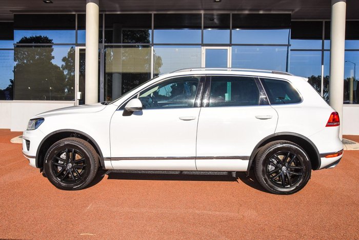2017 Volkswagen Touareg 150TDI Element 7P MY17 Four Wheel Drive Pure White