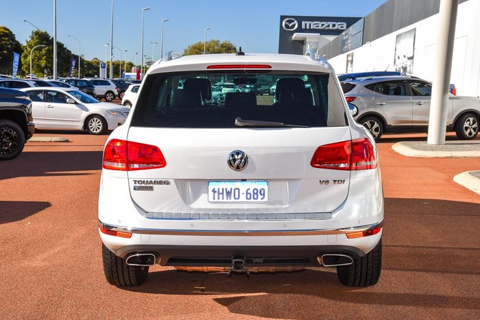 2017 Volkswagen Touareg 150TDI Element 7P MY17 Four Wheel Drive Pure White