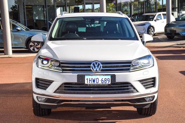 2017 Volkswagen Touareg 150TDI Element 7P MY17 Four Wheel Drive Pure White