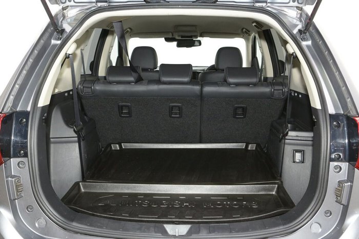 2019 Mitsubishi Outlander LS