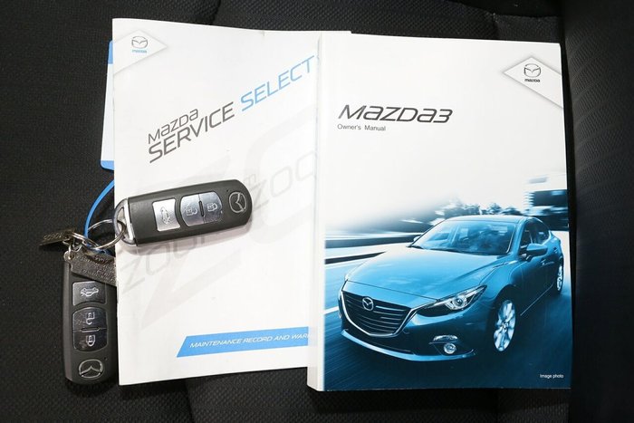 2014 Mazda 3 Neo