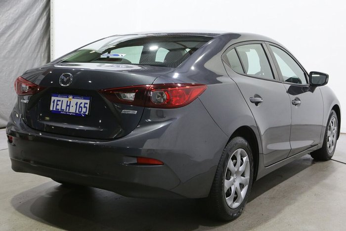 2014 Mazda 3 Neo