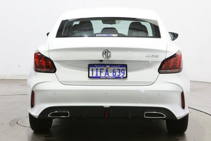 2024 MG MG5