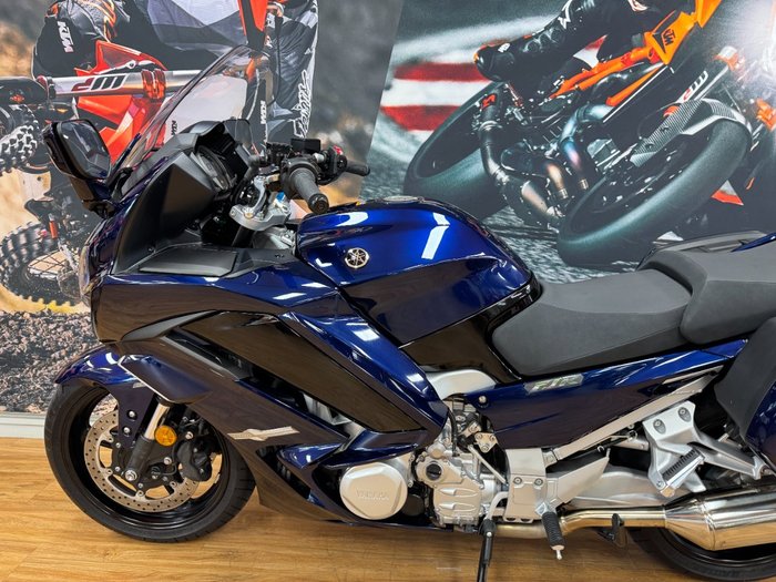 2024 Yamaha FJR1300AE COBALT BLUE