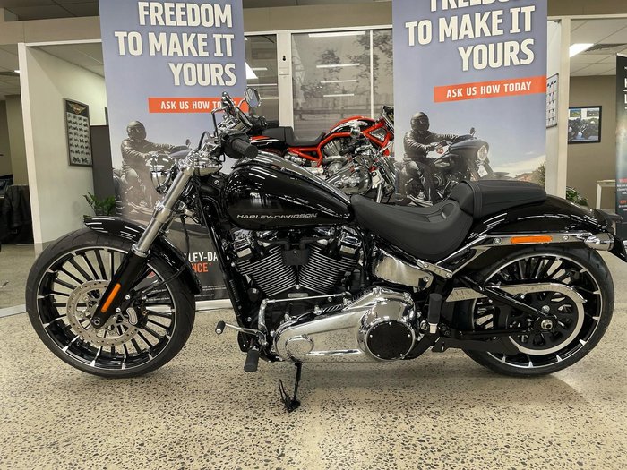 2025 Harley-Davidson Breakout 117 (FXBR) Softail Black