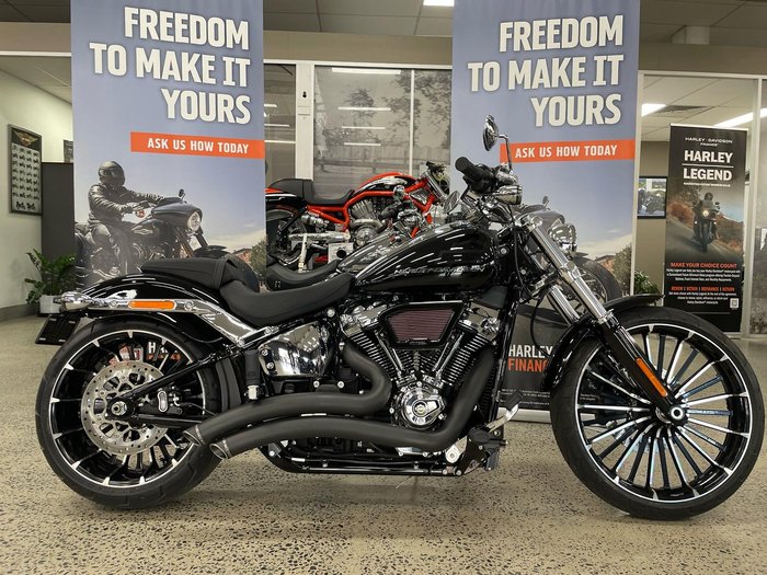 2025 Harley-Davidson Breakout 117 (FXBR) Softail Black