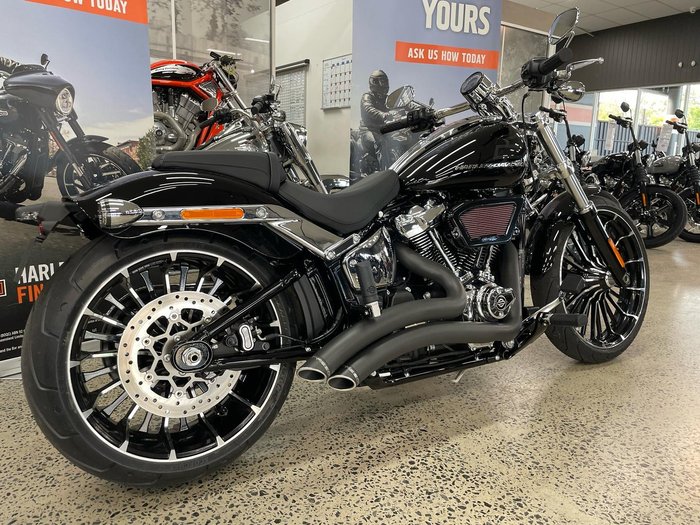 2025 Harley-Davidson Breakout 117 (FXBR) Softail Black