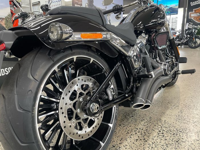 2025 Harley-Davidson Breakout 117 (FXBR) Softail Black