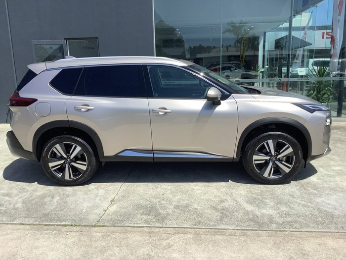 2025 Nissan X-Trail TI