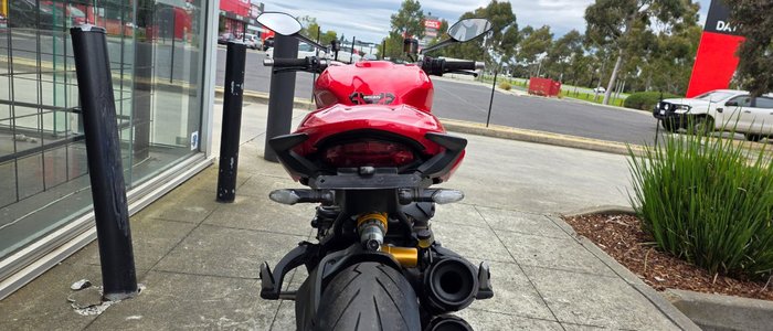 2015 DUCATI MONSTER 1200S RED