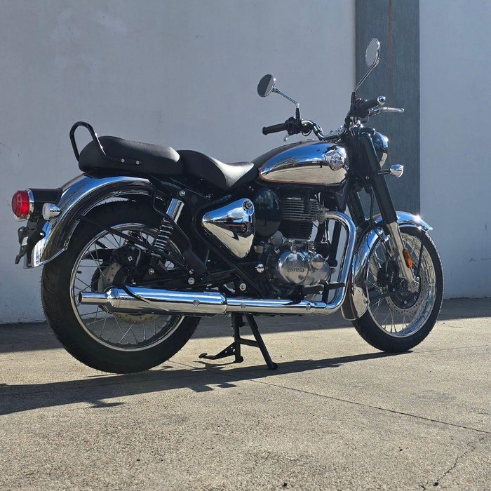 2025 Royal Enfield Classic 350 Chrome Classic 350 Green