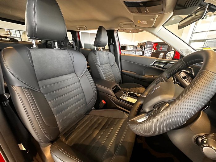 2025 Mitsubishi Outlander Aspire