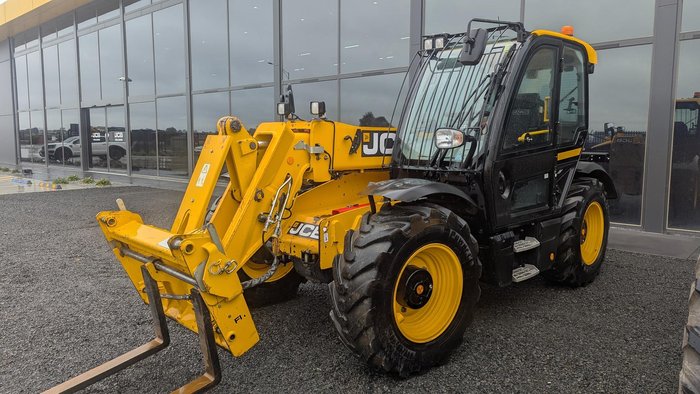 2022 JCB 532/70 Agri Farm Special