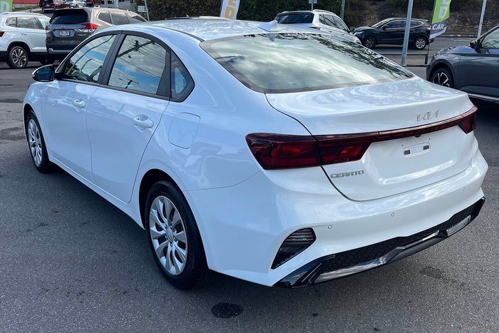 2024 Kia Cerato S