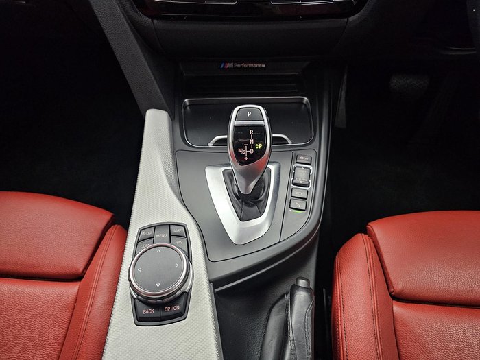 2017 BMW 3 Series 320i Sport Line F30 LCI Silver