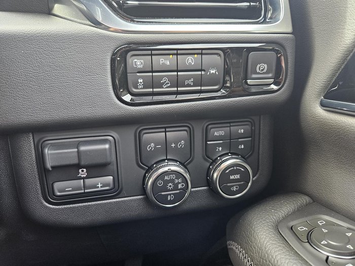 2025 GMC Yukon Denali T1 MY25 4X4 Dual Range White Frost Tricoat
