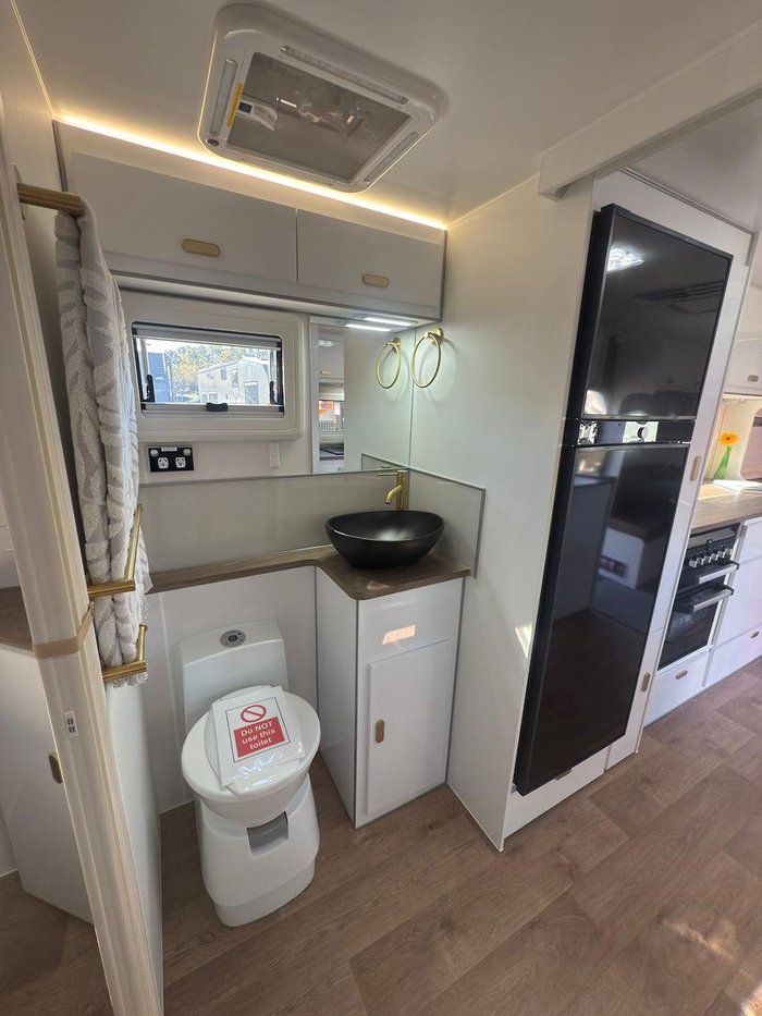 2025 JB Caravans Dirt Road Extreme