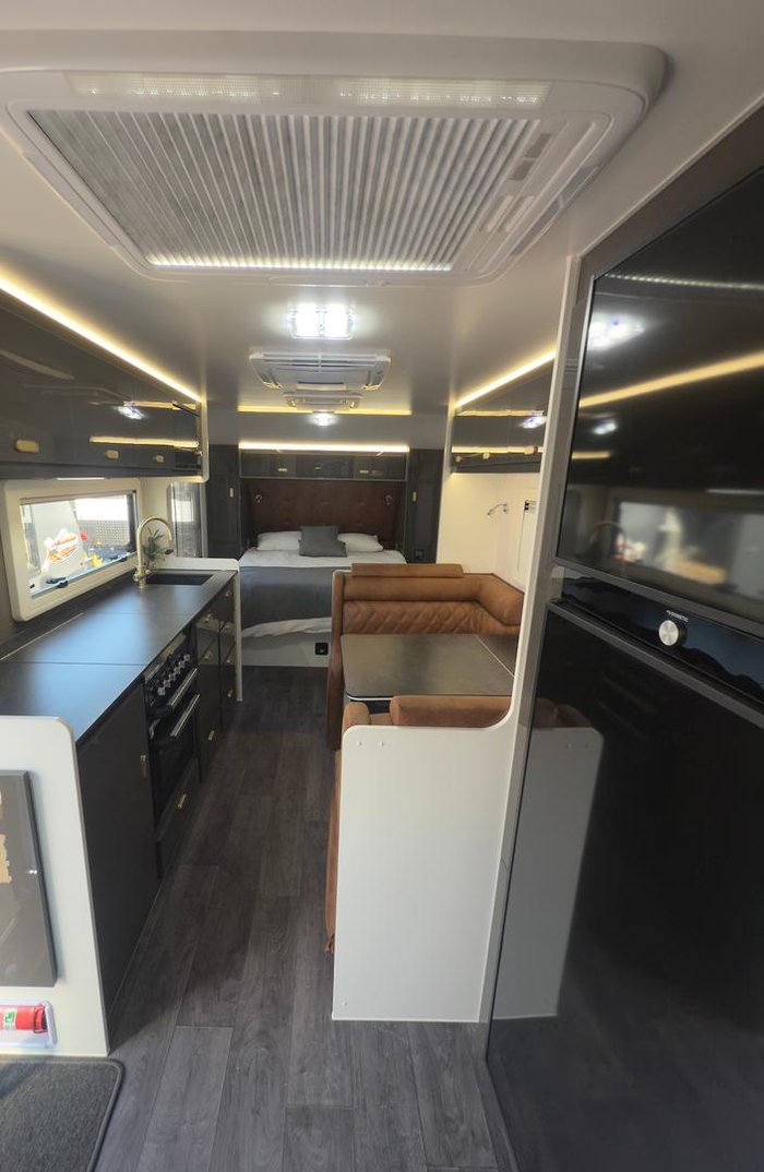 2025 JB Caravans Scorpion Sting 20'6 Rear Door Cafe