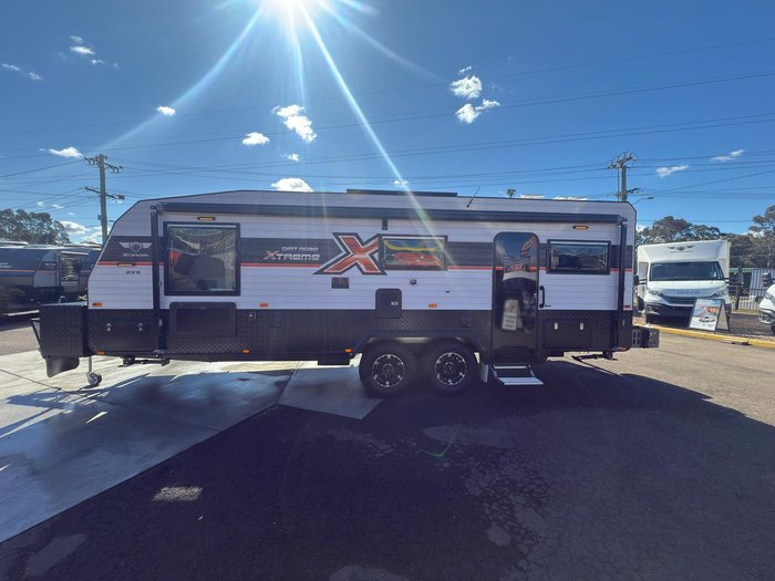 2025 JB Caravans Dirt Road Extreme 23'6 Rear Club Lounge