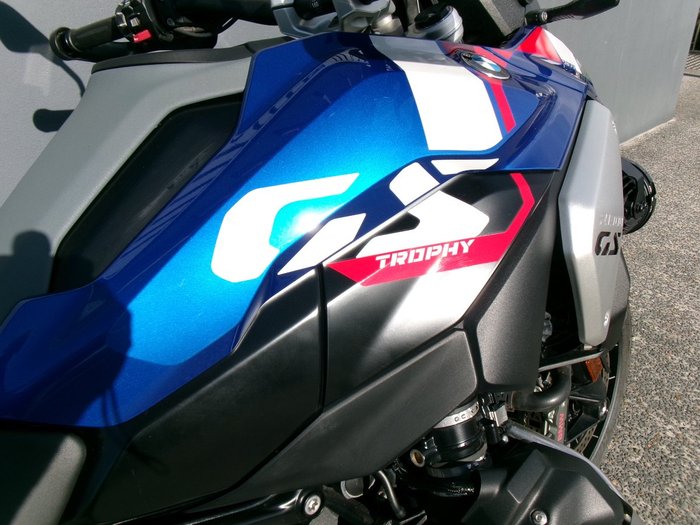 2024 BMW Motorrad 2024 Bmw 1300CC R 1300 GS Trophy X RACINGBLUE METALLIC