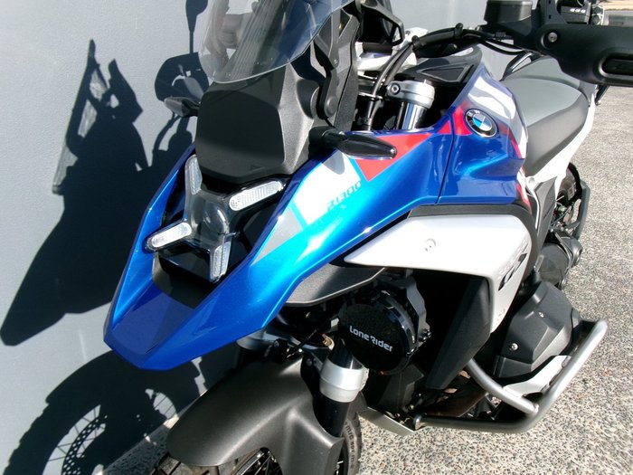 2024 BMW Motorrad 2024 Bmw 1300CC R 1300 GS Trophy X RACINGBLUE METALLIC