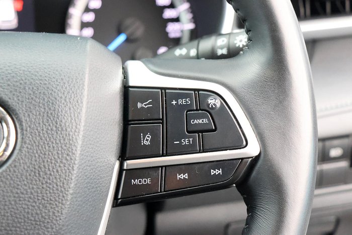 2022 Toyota Kluger GX AXUH78R 4X4 On Demand Frosted White