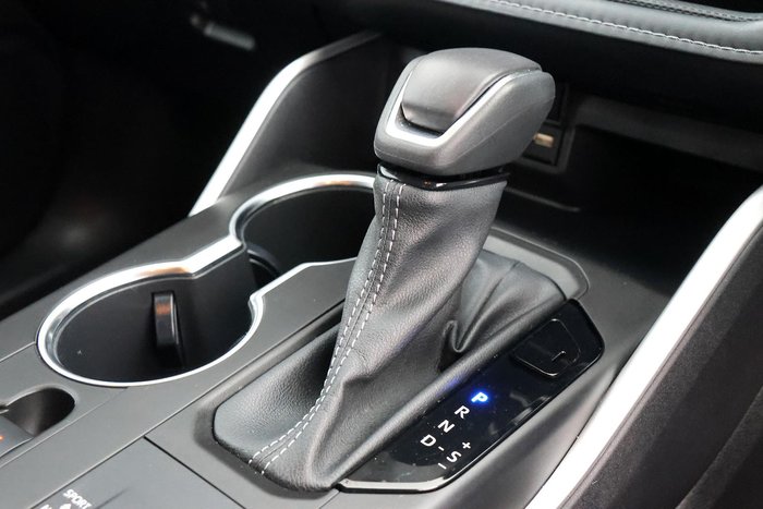 2022 Toyota Kluger GX AXUH78R 4X4 On Demand Frosted White