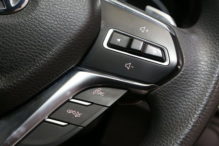 2022 LDV G10 +