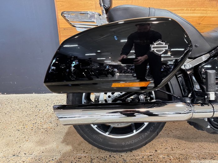 2022 Harley-davidson FLSB SPORT GLIDE (107) BLACK