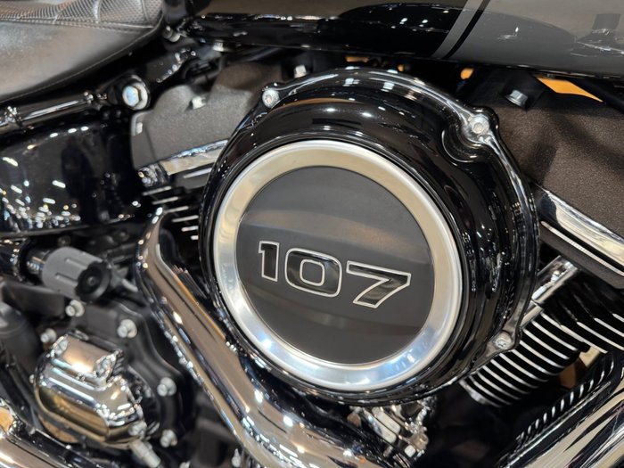 2022 Harley-davidson FLSB SPORT GLIDE (107) BLACK