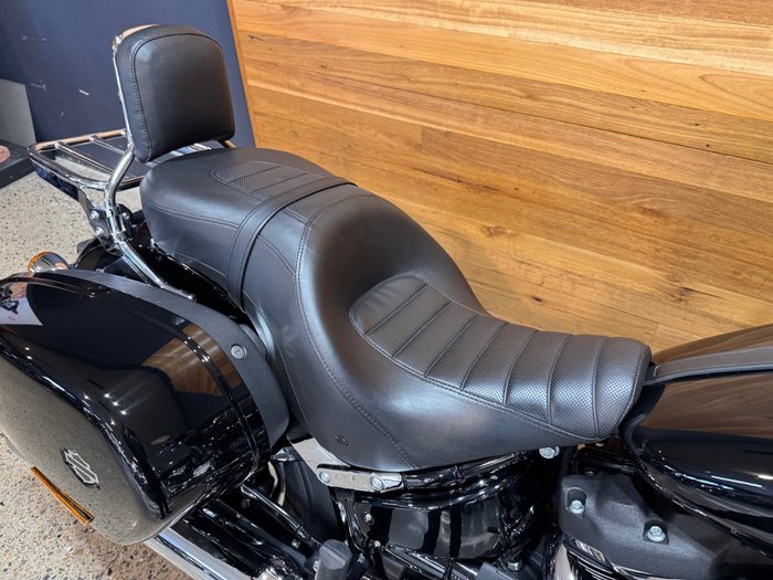 2022 Harley-davidson FLSB SPORT GLIDE (107) BLACK