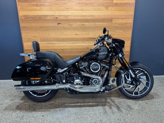 2022 Harley-davidson FLSB SPORT GLIDE (107) BLACK