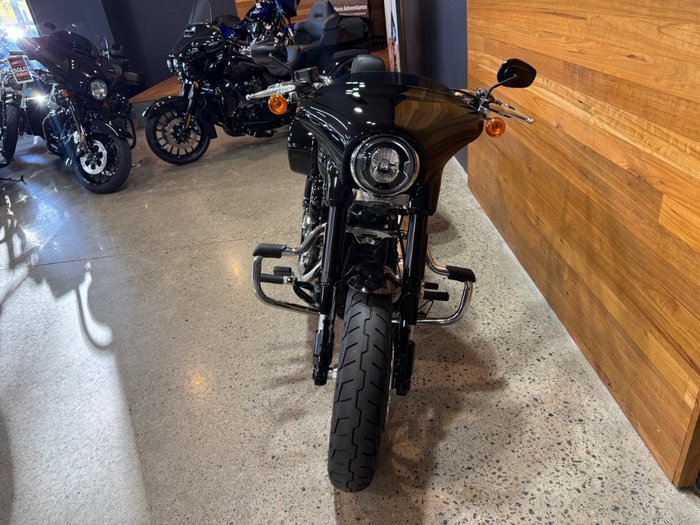 2022 Harley-davidson FLSB SPORT GLIDE (107) BLACK