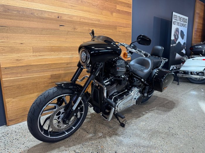 2022 Harley-davidson FLSB SPORT GLIDE (107) BLACK