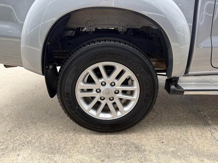 2015 Toyota Hilux SR5 KUN26R MY14 4X4 Dual Range Silver Sky
